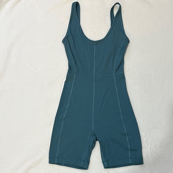 Lululemon Sweater Fanatic fitness one piece size 2 - Picture 3 of 11